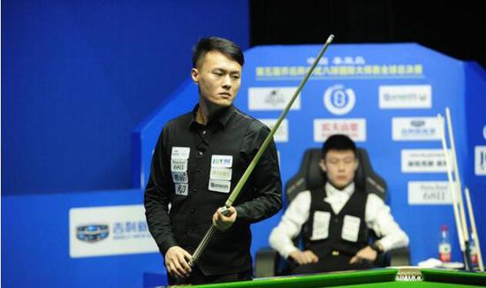 中表现尤为 中表现尤为